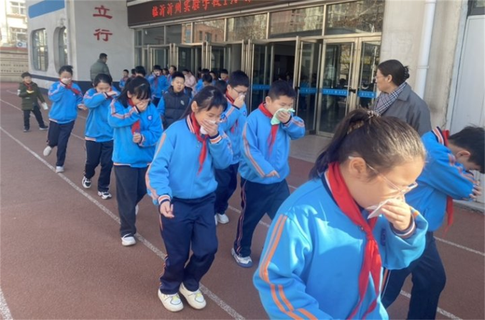 图3.png