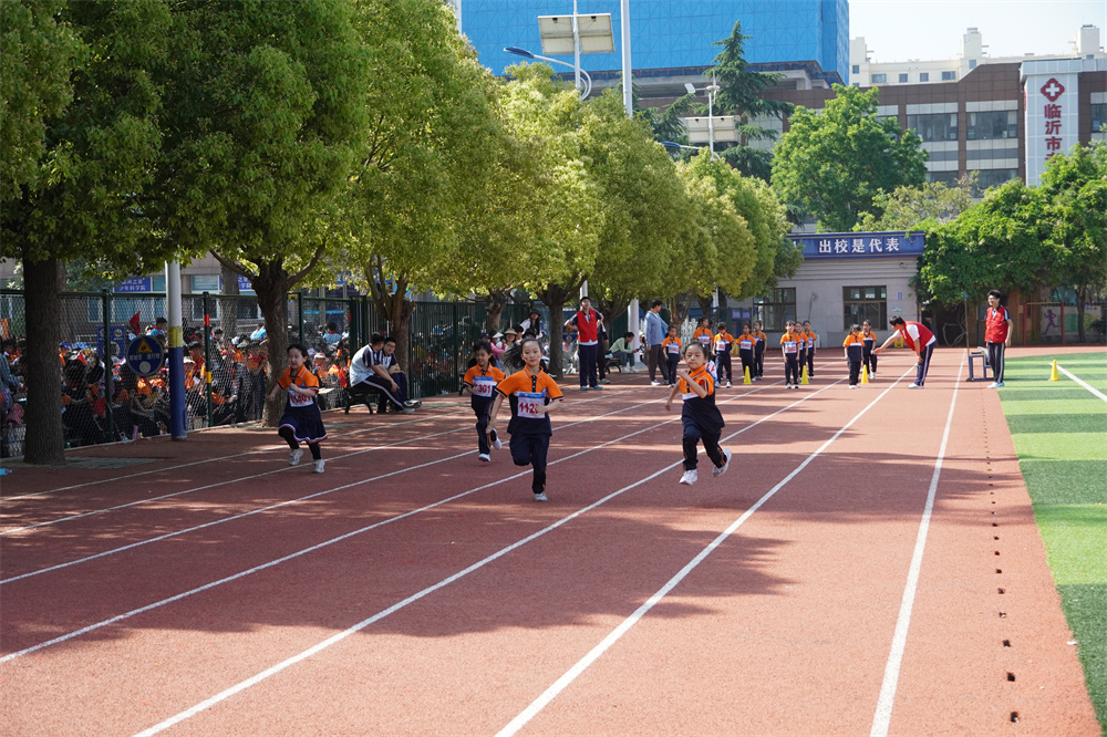 1年级12.jpg