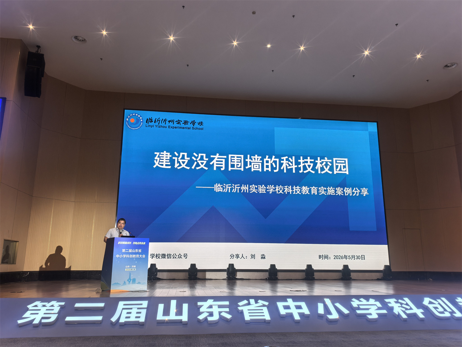 图1.jpg